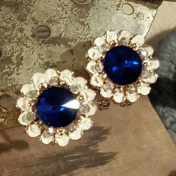 Lady Di Style Sapphire Blue Austrian Rivoli Crystal Earrings - Picture 8 of 12